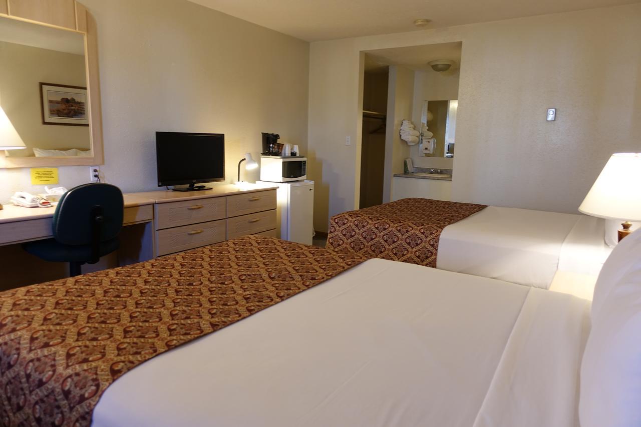 Armada Inn Motel Unity Luaran gambar